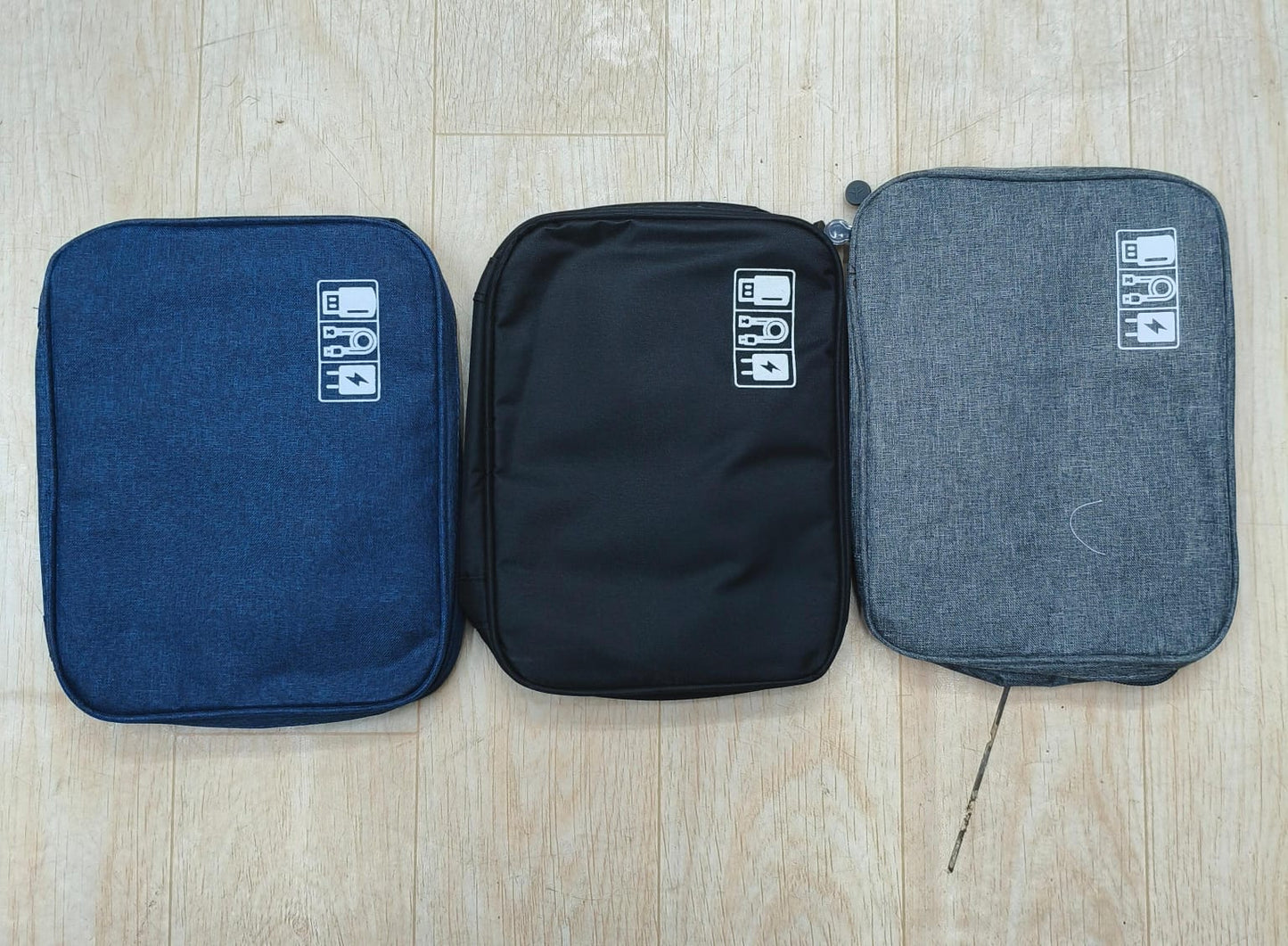Large Capacity Storage Bag / Cable Organizer & Electronics Organizer