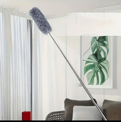 Telescopic microfibre duster.