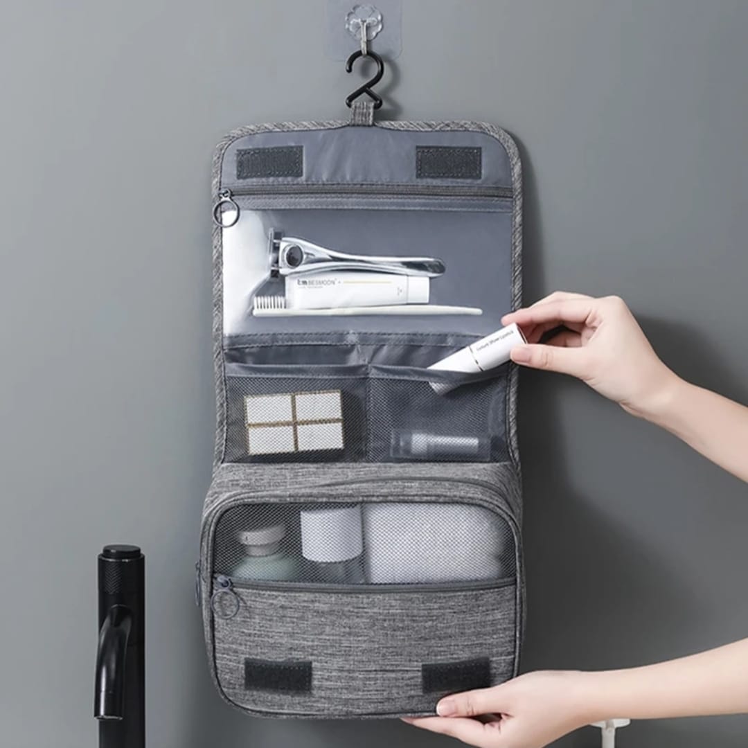 Portable cosmetic makeup toiletry bags with hooks