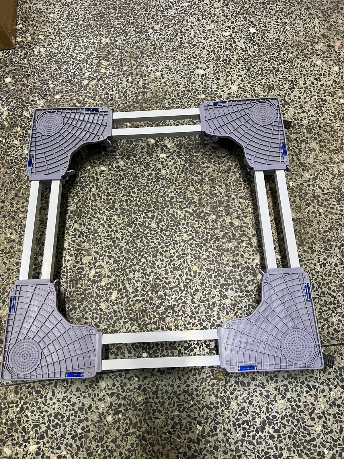 *HEAVY DUTY WASHING MACHINE/FRIDGE/COOKER STAND