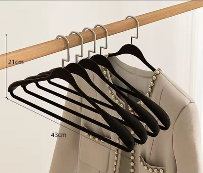 New Arc-Shaped Thickened Clothes Hanger