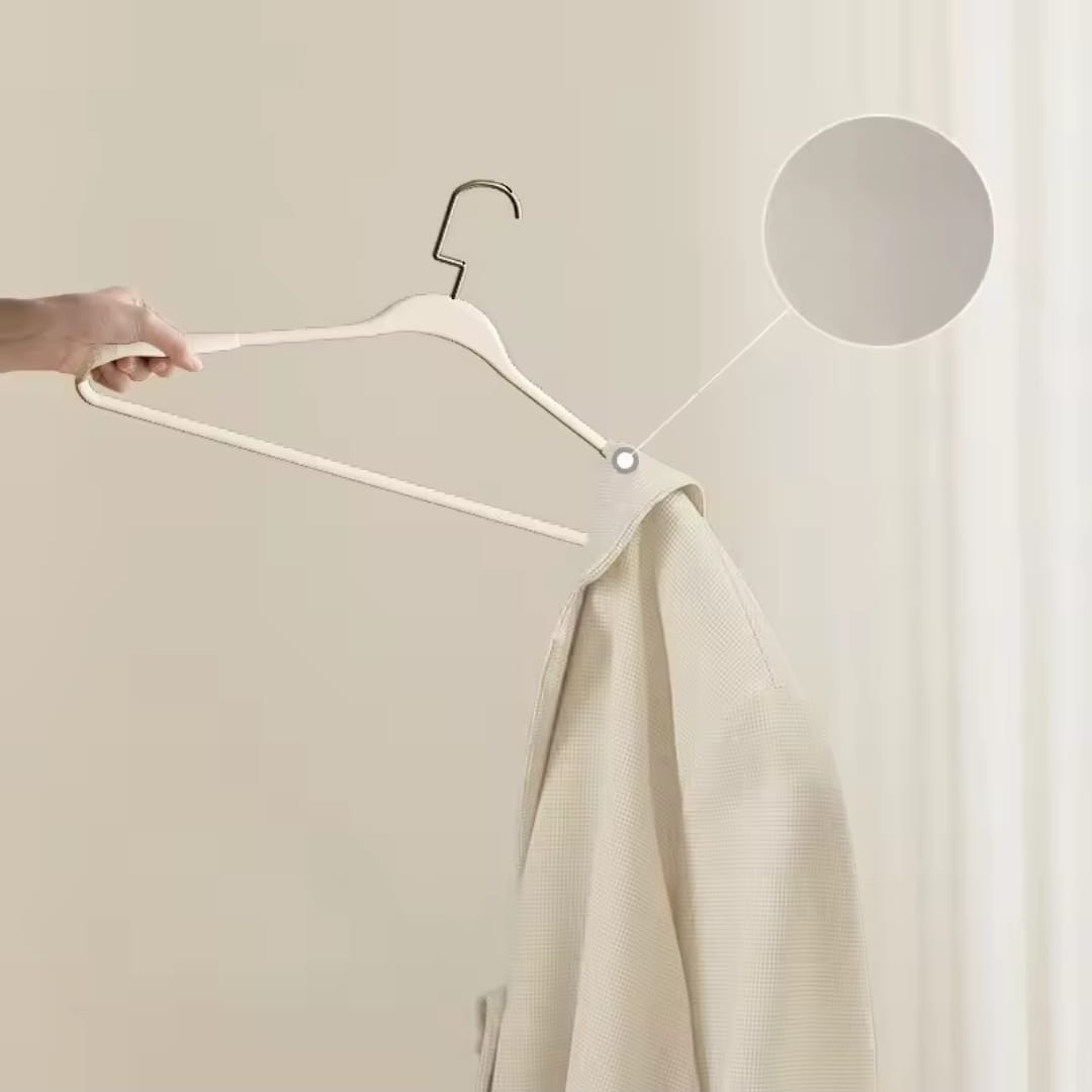 New Arc-Shaped Thickened Clothes Hanger