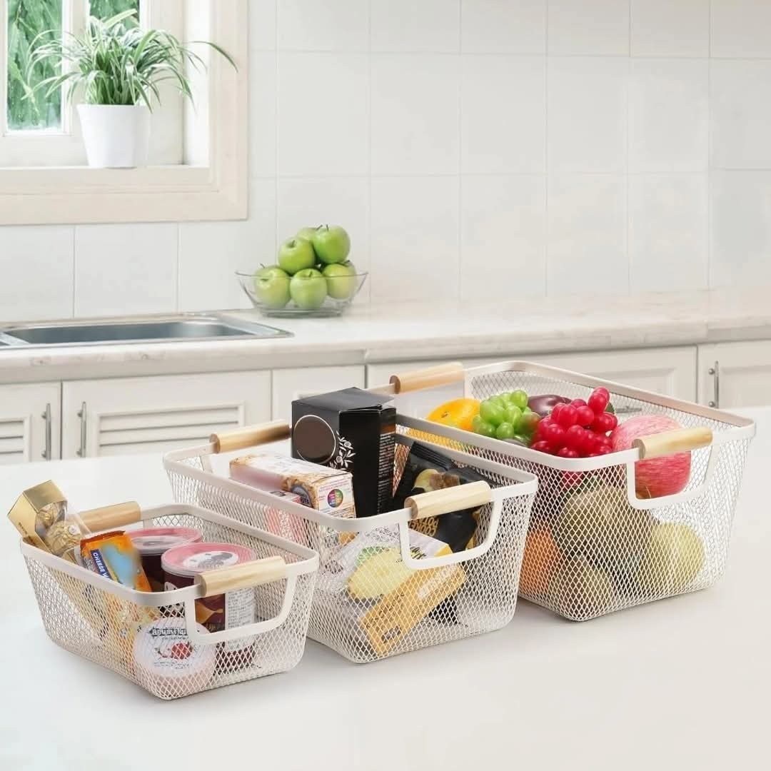 Mesh Plastic Baskets With Bamboo Handles