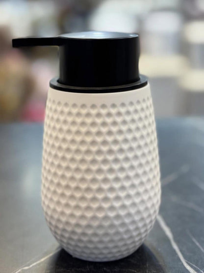 Lotion pump bottle