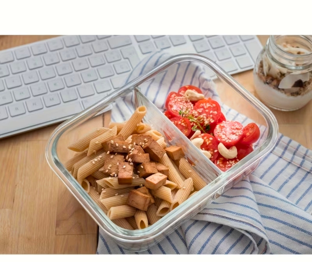 High borosilicate glass partitioned lunchbox.