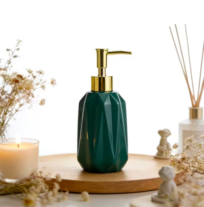 Light Luxury Ceramic Soap Dispenser