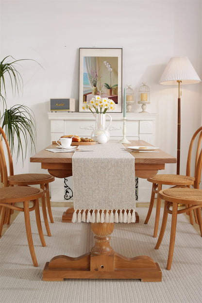 Modern dining table runner