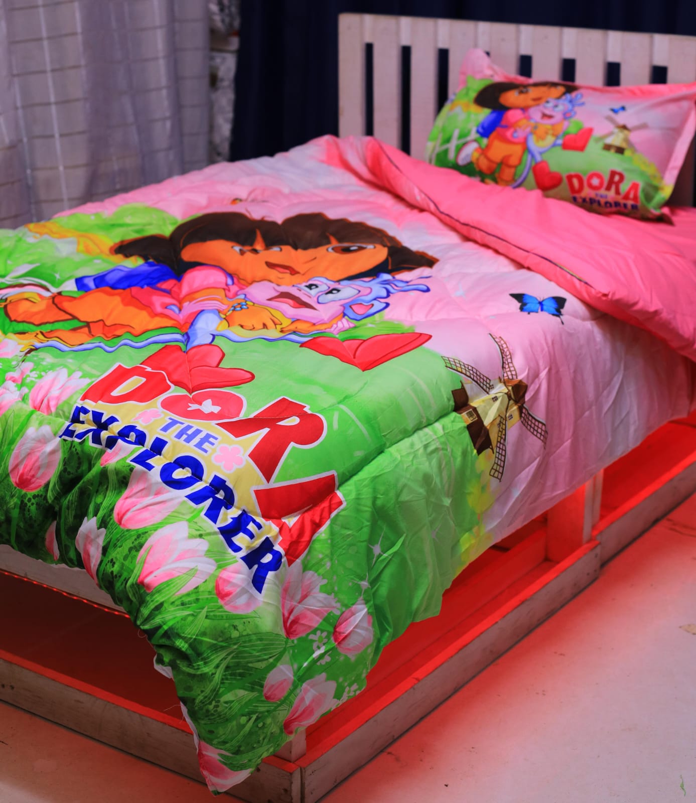 Cartoon themed kids duvet set