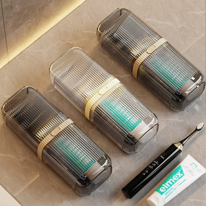 Travel toothbrush holders 