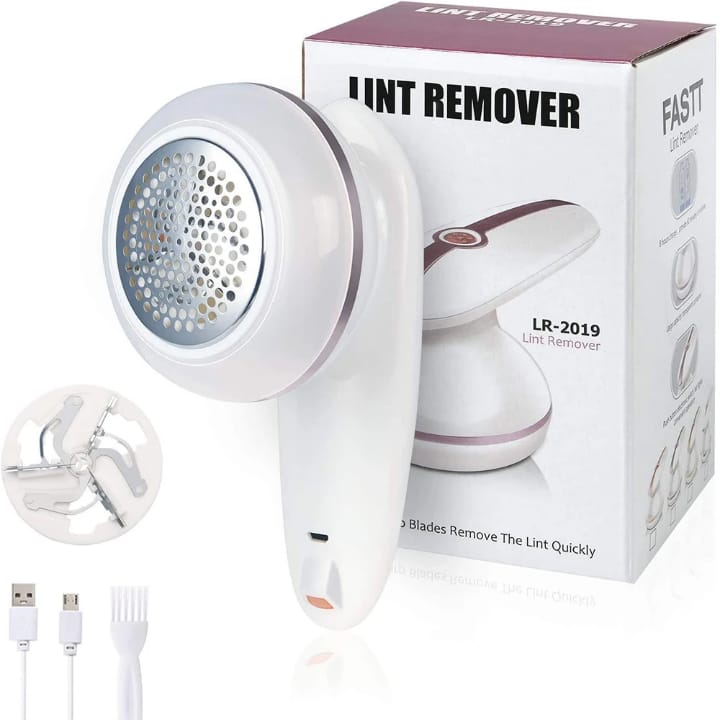Rechargeable lint remover