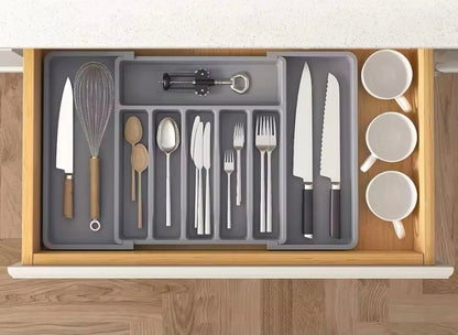 Expandable Cutlery Drawer organizer 