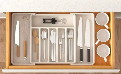 Expandable Cutlery Drawer organizer 